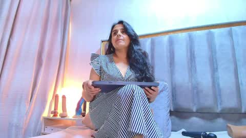 _marcela__ online show from March 31, 1:00 pm