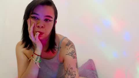 Marce  online show from February 22, 1:00 am