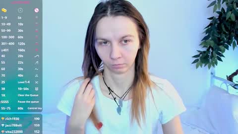 Scarlett online show from March 5, 12:01 pm