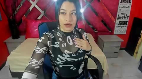 _mariana_1 online show from January 12, 6:37 pm