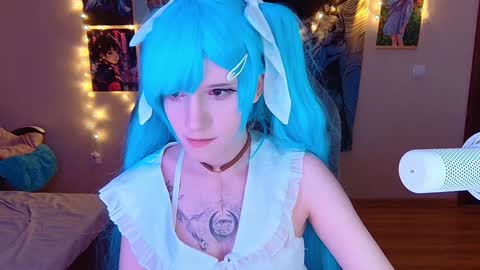 Snapshot of _mariko_ chatting on December 27, 2:55 pm Mariko online show from December 27, 2:55 pm