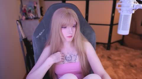 Snapshot of _mariko_ chatting on October 12, 3:14 pm Mariko online show from October 12, 3:14 pm