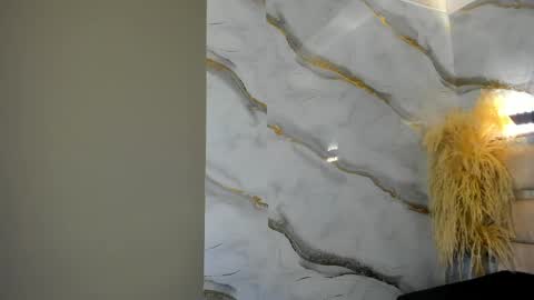 Mave online show from April 26, 3:43 pm