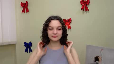 Susie online show from February 12, 7:34 am