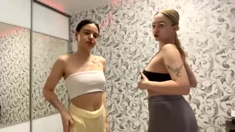 Lana online show from April 14, 11:10 am