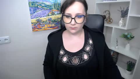 Miranda online show from April 16, 8:14 am