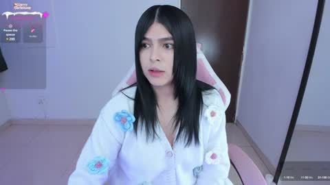 Snapshot of _misshoneyxx chatting on December 14, 2:22 am Hanna Idependent Model online show from December 14, 2:22 am