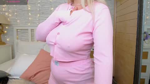 Misty online show from March 4, 1:12 am