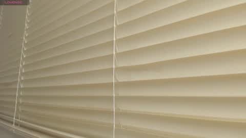 _molly_rosse_ online show from October 28, 12:22 pm