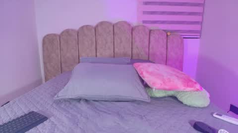 Luna online show from May 20, 3:14 am