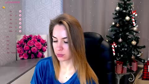 Snapshot of _naughty_megan_ chatting on January 7, 7:52 am Megan online show from January 7, 7:52 am