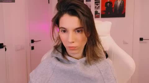 Nika online show from February 15, 6:29 pm