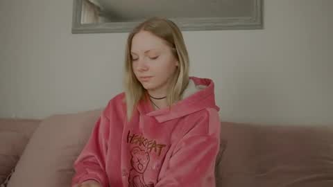 Viktoria online show from April 17, 7:32 am