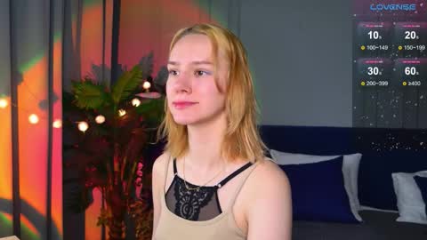 im Amy online show from November 28, 6:16 am