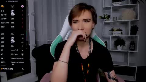 Rein online show from November 27, 6:44 pm