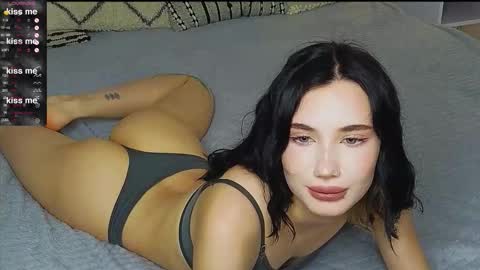 Snapshot of _reverse_gang_ chatting on October 4, 6:08 am VIKIPVT IS OPEN online show from October 4, 6:08 am