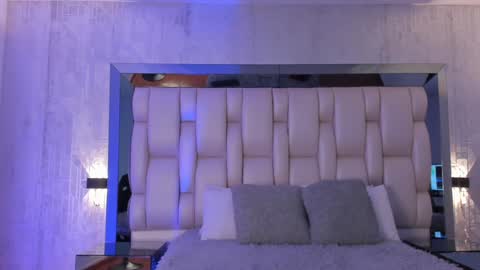 Snapshot of _saragarcia_ chatting on February 6, 11:31 am Sara online show from February 6, 11:31 am