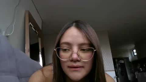 Sarah online show from February 21, 9:54 pm