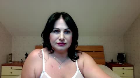 Sara online show from December 14, 2:34 pm