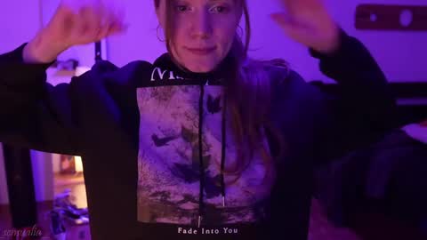 Lia online show from April 13, 8:20 pm