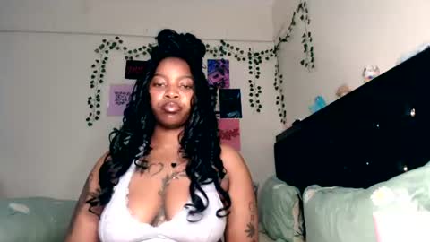 Abbie online show from June 26, 9:27 pm