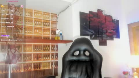 Shirley  online show from April 17, 9:50 pm