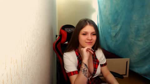 Mari online show from November 8, 11:54 pm