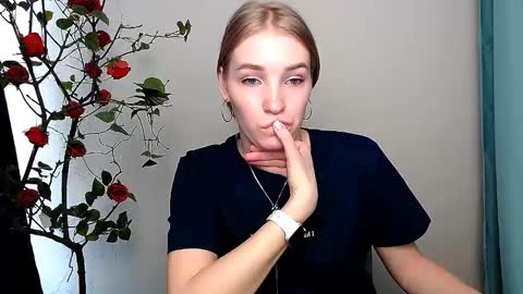 Rachel online show from March 17, 11:36 am