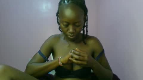 Gabriella online show from December 2, 4:25 am