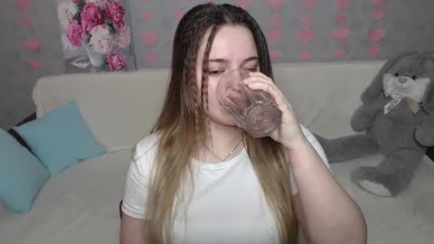 Lana online show from February 22, 7:34 am