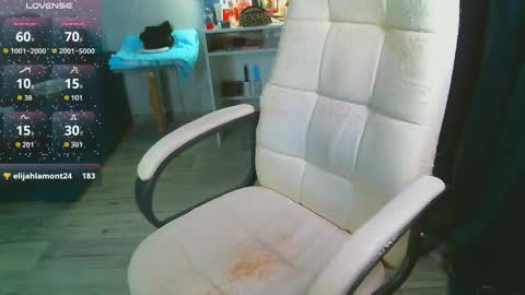 Milana   welcome to my world  online show from February 12, 11:12 am