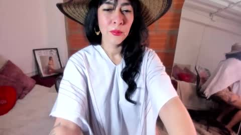 Tiffany Jacome online show from January 11, 10:59 pm