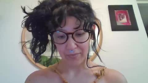 _tutti_frutti_ online show from November 24, 3:30 am