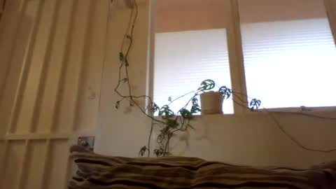 _tutti_frutti_ online show from February 20, 11:10 pm