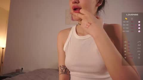 Viola online show from February 24, 5:09 am