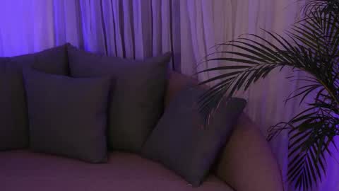 VICTORIA online show from March 19, 12:48 am