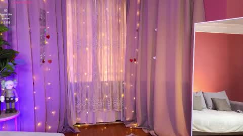 _watchmesmile_ online show from April 10, 6:30 am