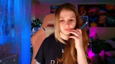 Enni online show from December 16, 7:36 am