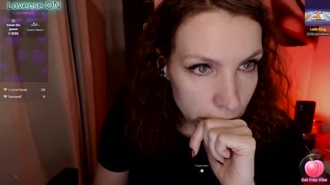 Snapshot of aamazingjoi chatting on March 1, 8:42 pm Katie online show from March 1, 8:42 pm