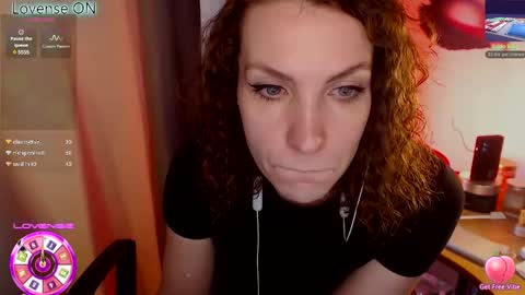 Snapshot of aamazingjoi chatting on February 26, 1:11 pm Katie online show from February 26, 1:11 pm