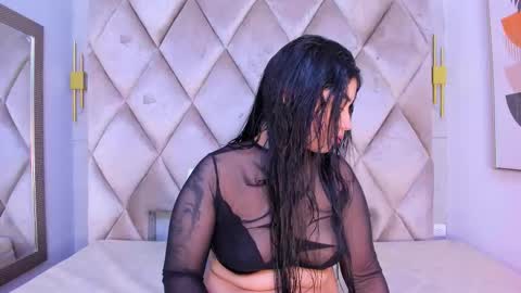 abbiethomas online show from February 18, 4:00 am