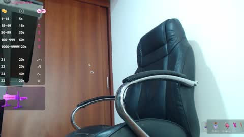 Vannesa online show from October 3, 2:44 pm