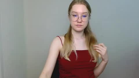 Abby Lovense is active online show from March 21, 11:26 am