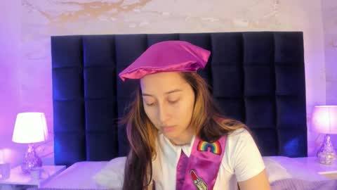 Abigail online show from February 6, 12:08 pm