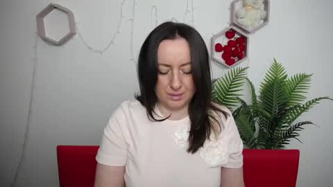 abbytaylorr online show from March 24, 7:25 am