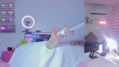 Abigail online show from January 14, 6:46 pm