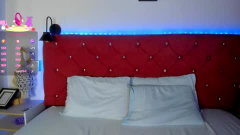 abril_gomez_11 online show from December 17, 10:36 pm