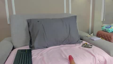 Abril jones online show from January 11, 3:55 am