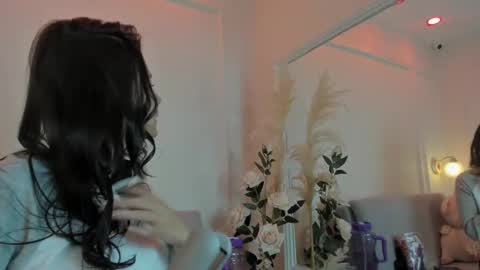 Snapshot of abril_jones10 chatting on December 17, 12:22 pm Abril jones online show from December 17, 12:22 pm