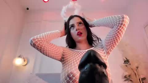 Snapshot of abril_jones10 chatting on January 13, 12:35 pm Abril jones online show from January 13, 12:35 pm